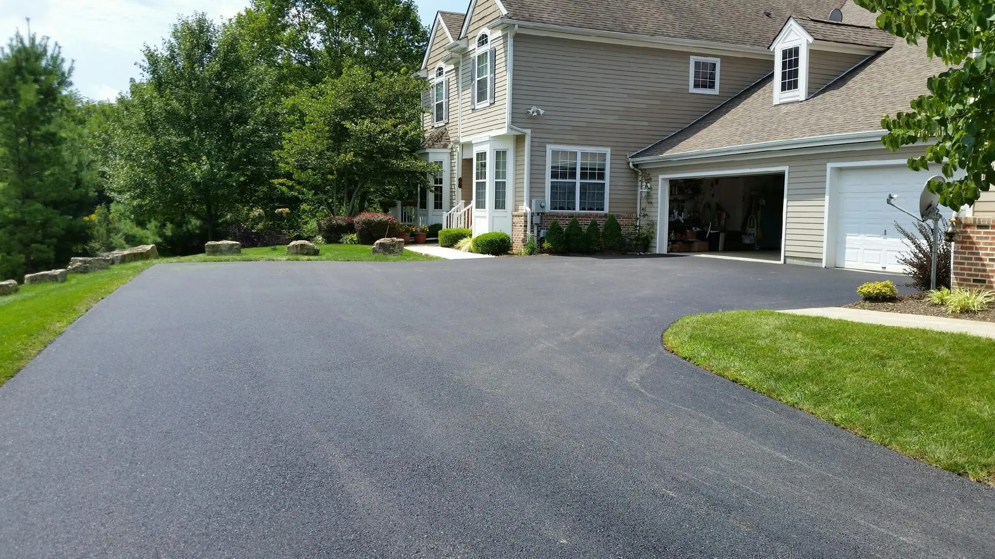 Driveway Installation & Repair